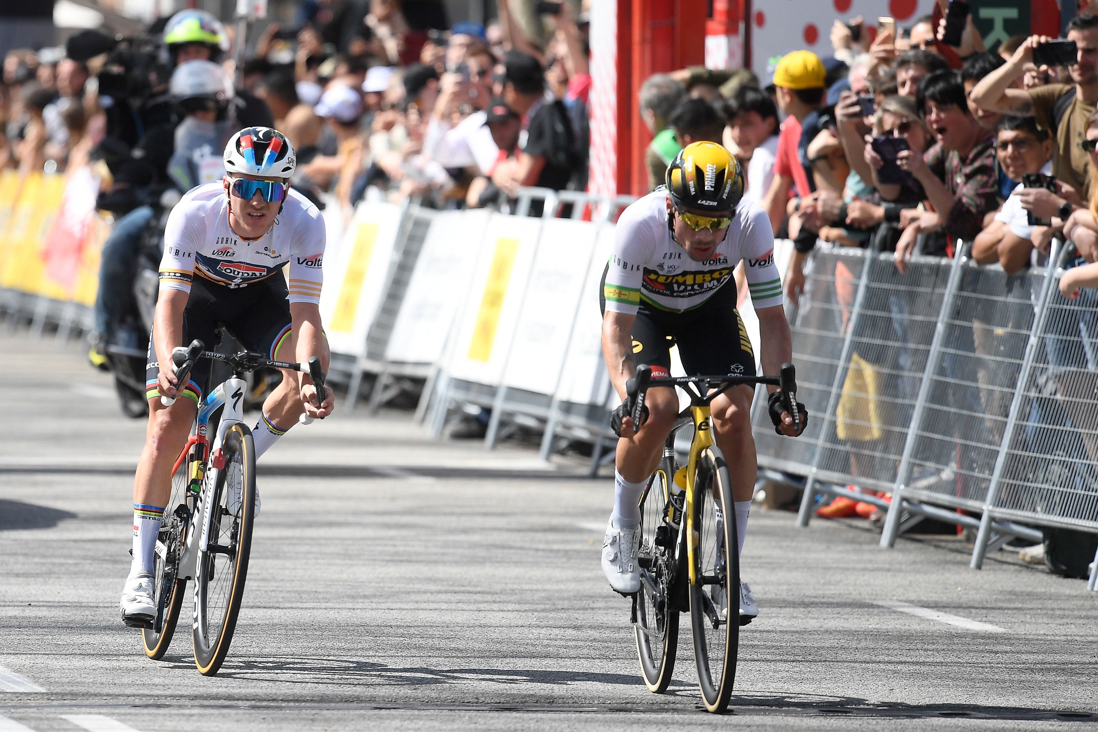 Primoz Roglic während einer Etappe der Katalonien-Rundfahrt.