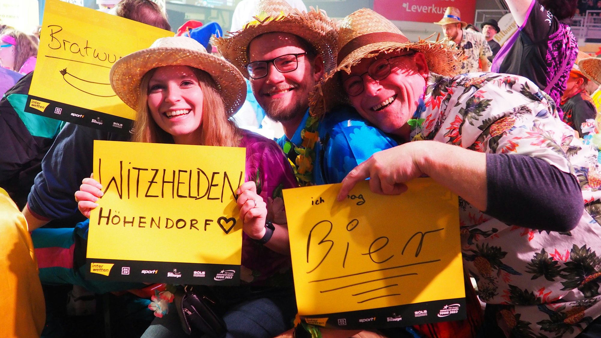 Zuschauerin Nicole Melzer mit Familie und Freunden aus Leichlingen-Witzhelden.