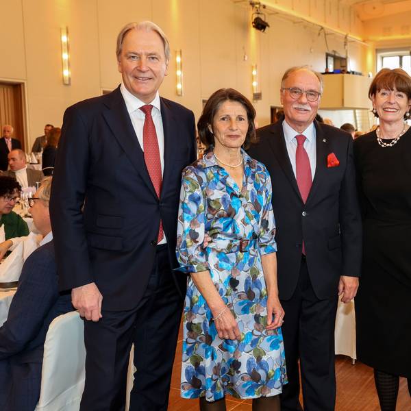 Verabschiedung von Bernhard Conin, dem ehemaligen Geschäftsführer von Koelncongress, im Gürzenich.
Im Bild v.l.n.r. Gerald Böse, Elisabeth Conin, Bernhard Conin, Henriette Reker und Bernd Petelkau.