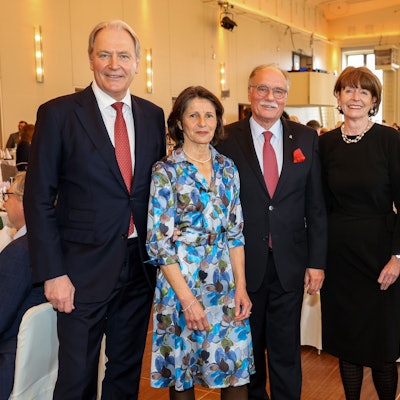 Verabschiedung von Bernhard Conin, dem ehemaligen Geschäftsführer von Koelncongress, im Gürzenich.
Im Bild v.l.n.r. Gerald Böse, Elisabeth Conin, Bernhard Conin, Henriette Reker und Bernd Petelkau.