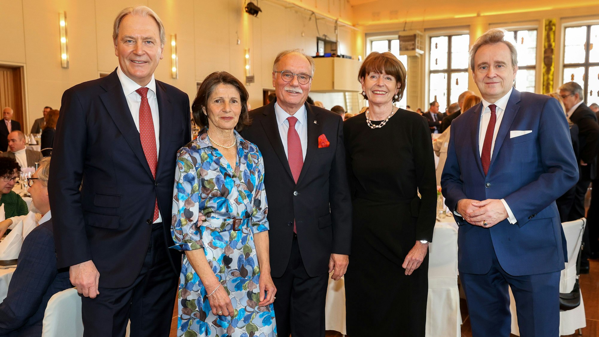 Verabschiedung von Bernhard Conin, dem ehemaligen Geschäftsführer von Koelncongress, im Gürzenich.
Im Bild v.l.n.r. Gerald Böse, Elisabeth Conin, Bernhard Conin, Henriette Reker und Bernd Petelkau.