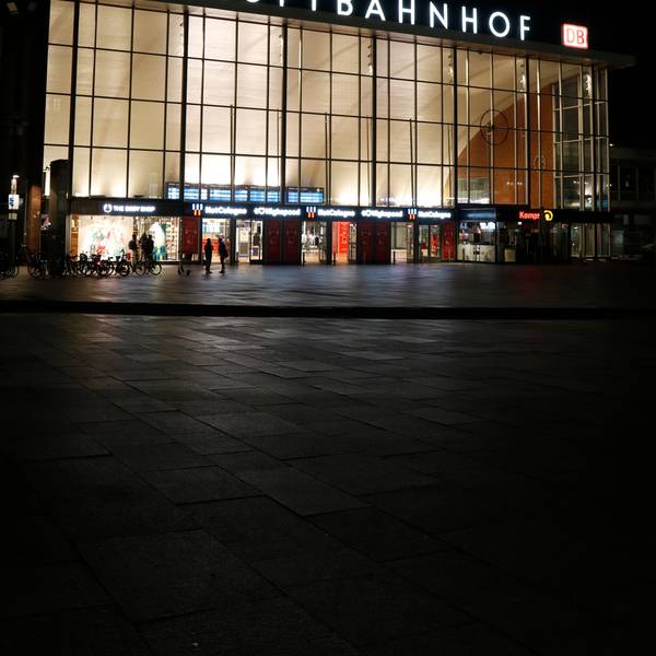 Frontansicht Kölner Hauptbahnhof