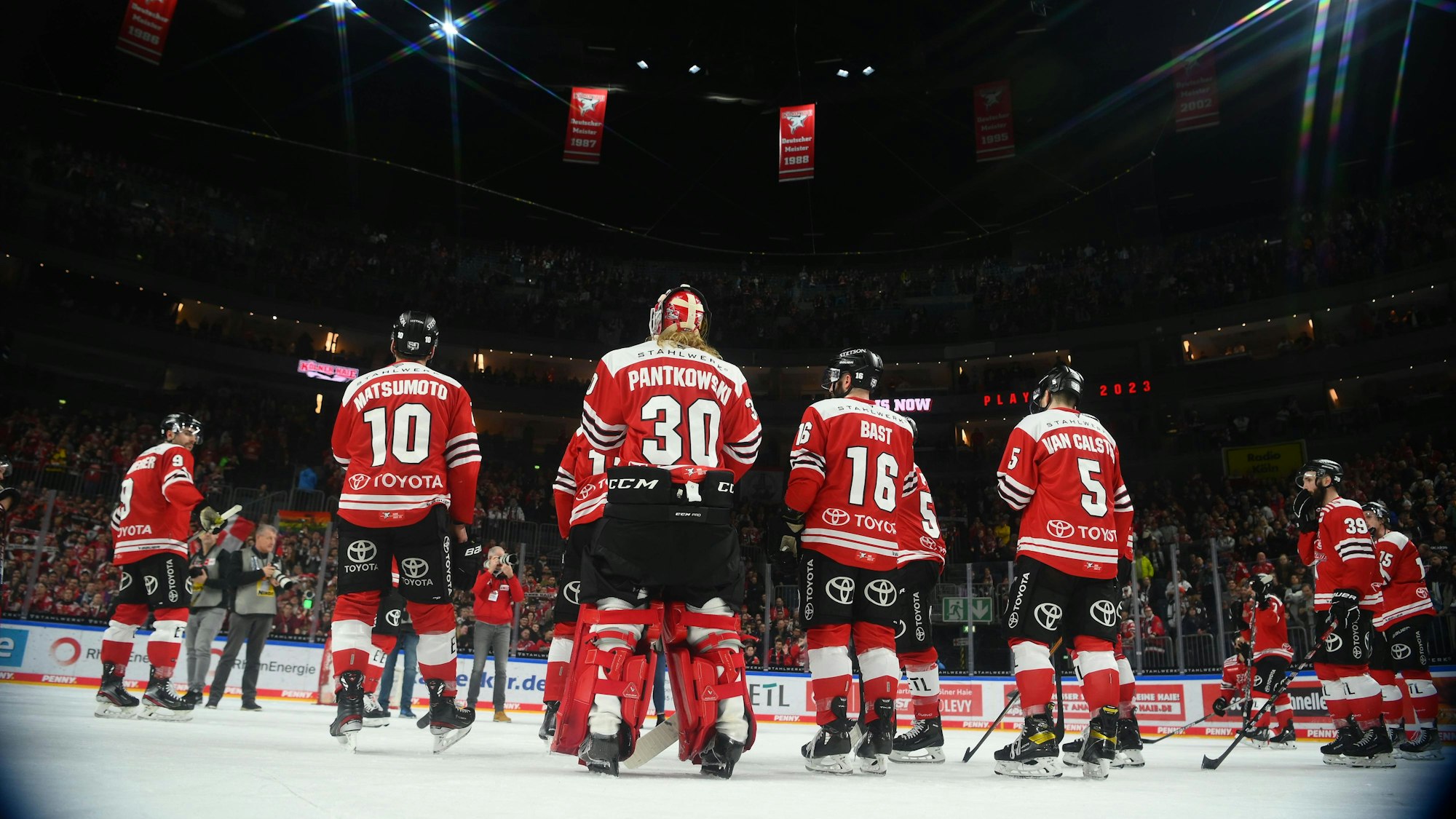 KOELNER HAIE Lanxess Arena