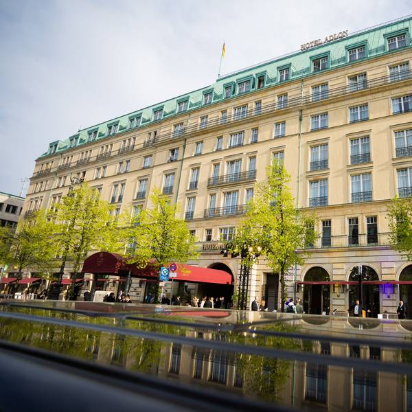 Das Hotel Adlon, dort findet der 69. Bundespresseball statt. Unter dem Motto «Ein Ball für die Solidarität mit der Ukraine. Für die Pressefreiheit» findet der Ball erstmals seit Beginn der Corona-Pandemie wieder statt. +++ dpa-Bildfunk +++
