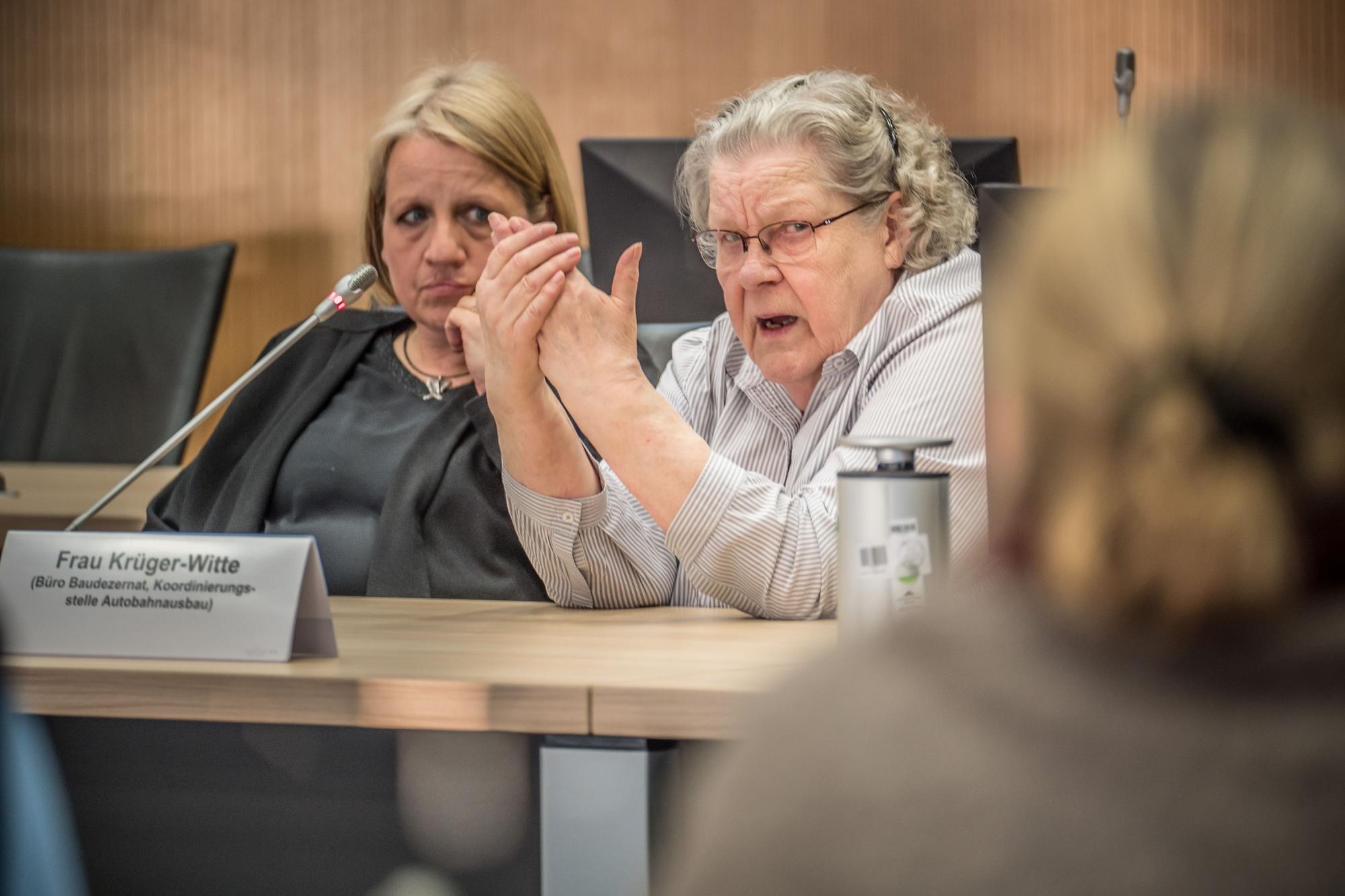 Arbeitskreis Politik und Stadtgesellschaft (Initiativen) zum Autobahnausbau bei Leverkusen einschl. PWC-Anlage