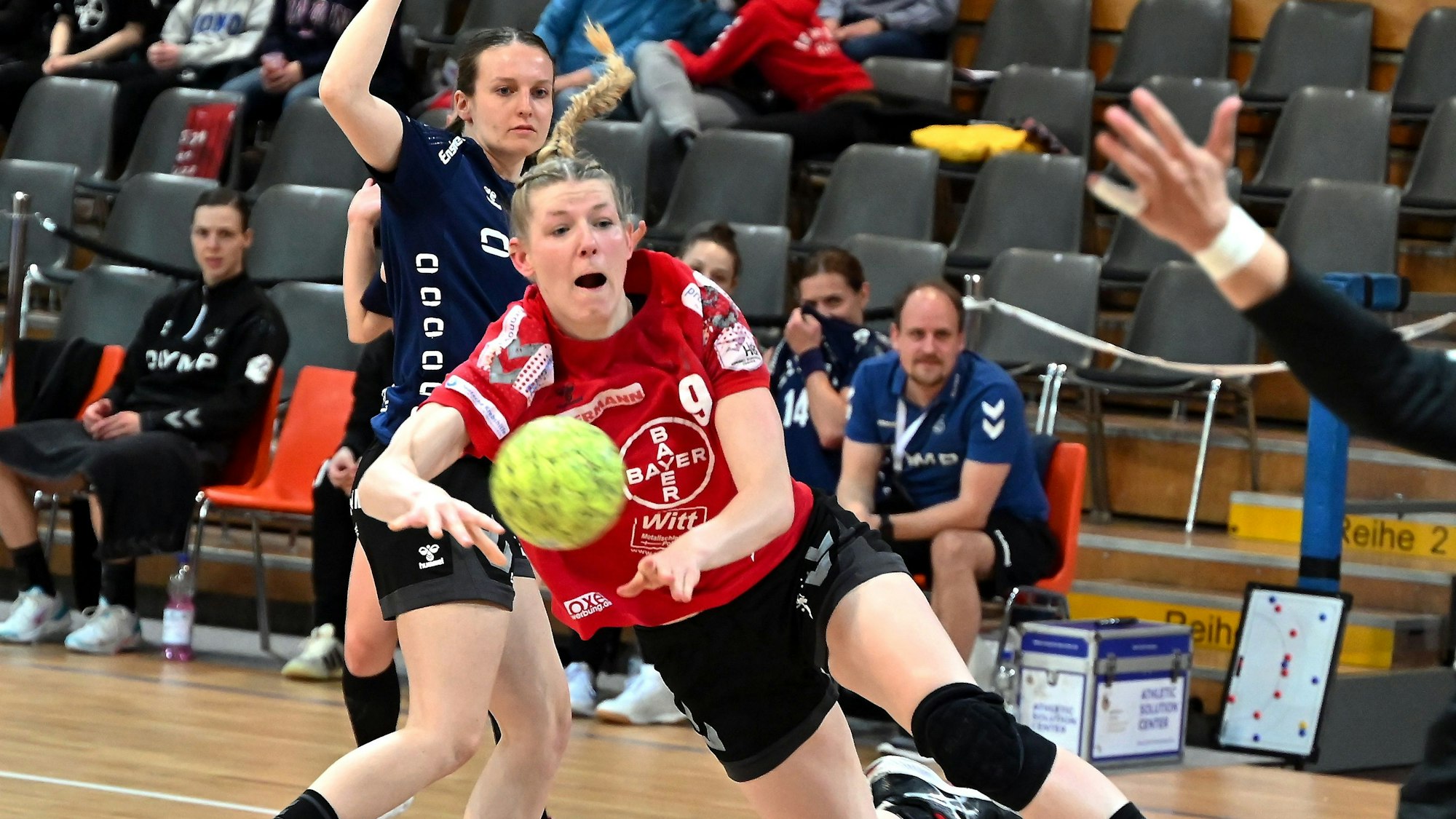 06.04.2022, Handball-Bayer - Bietigheim
Naina Klein (Bayer)
Foto: Uli Herhaus
