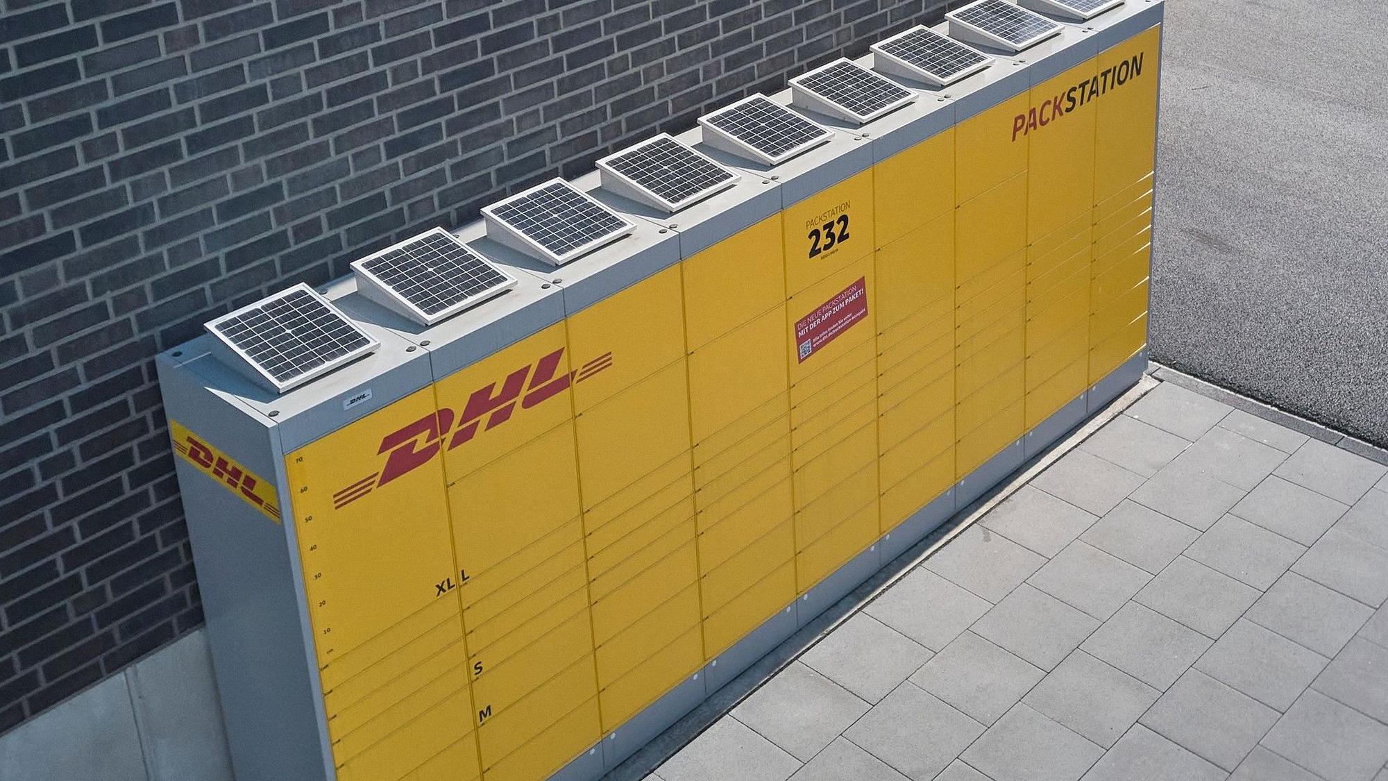 Die neue solarbetriebene Packstation in der Kölner Südstadt.