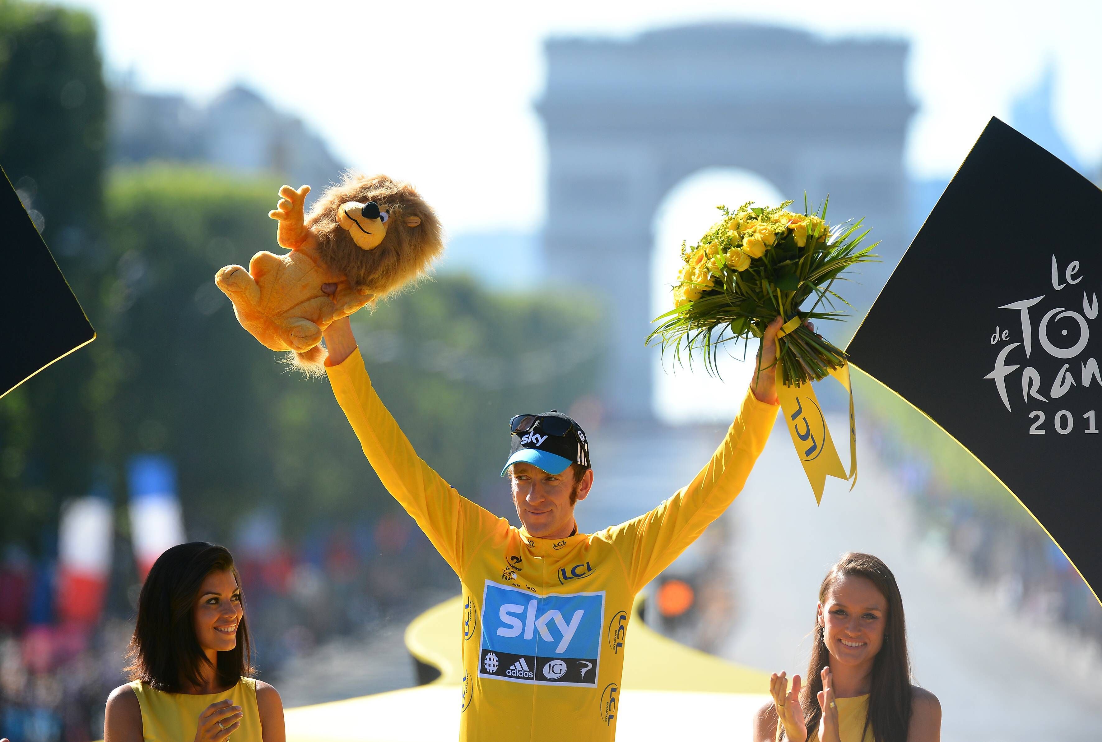 Bradley Wiggins bei seinem größten Erfolg: 2012 gewann er die Tour de France. (Archivbild)