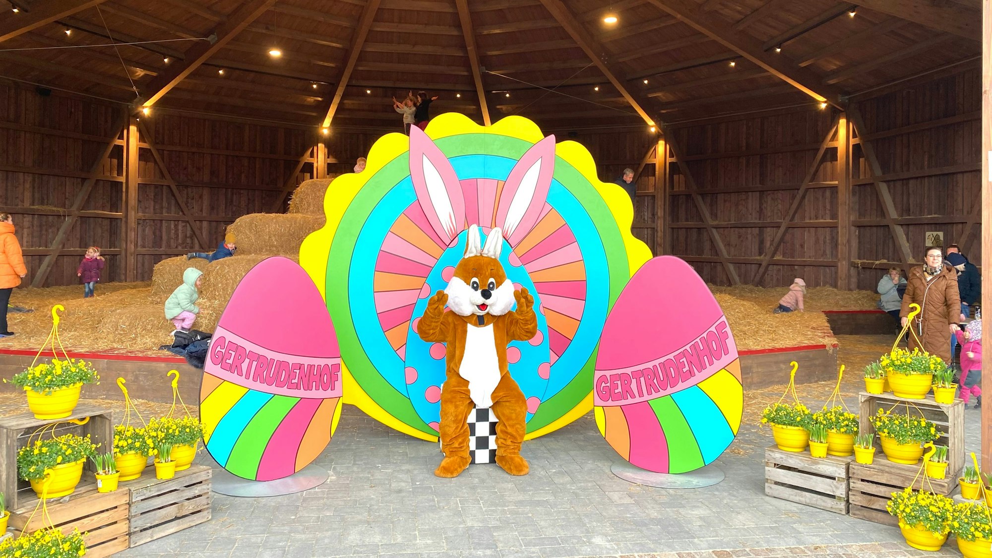 Die Tobe-Scheune im Osterpark am Gertrudenhof in Hürth.