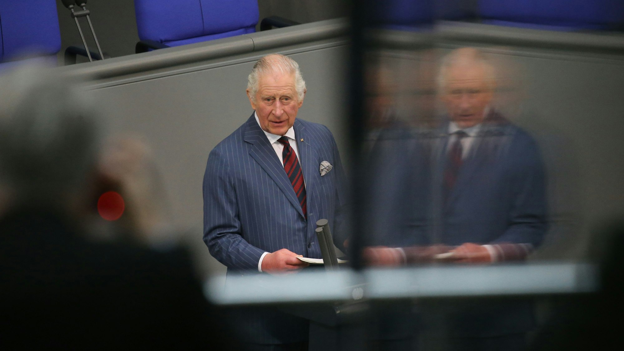 König Charles III. von Großbritannien spricht am zweiten Tag seiner Deutschlandreise im Bundestag.