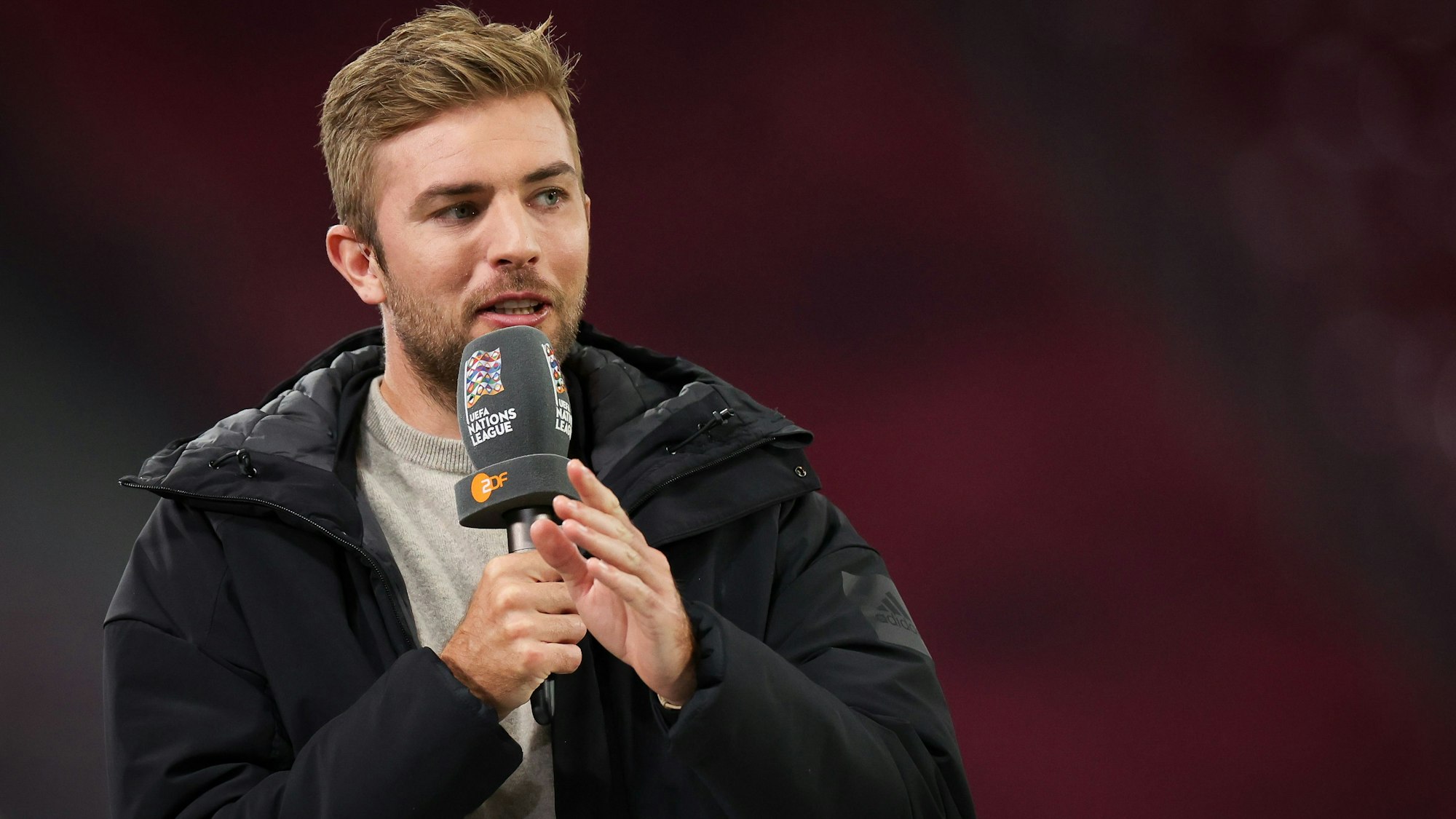 Borussia Mönchengladbachs Christoph Kramer ist auch für das ZDF als Experte am Mikrofon.