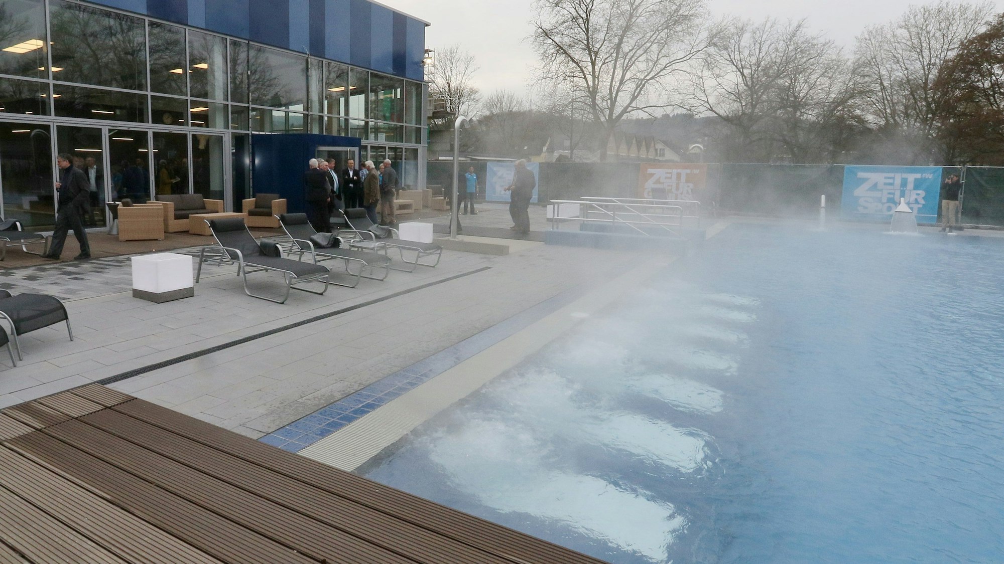 Das Außenbecken der Wiehler Wasser-Welt.