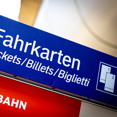 Ein Fahrkartenautomat der Deutschen Bahn.
