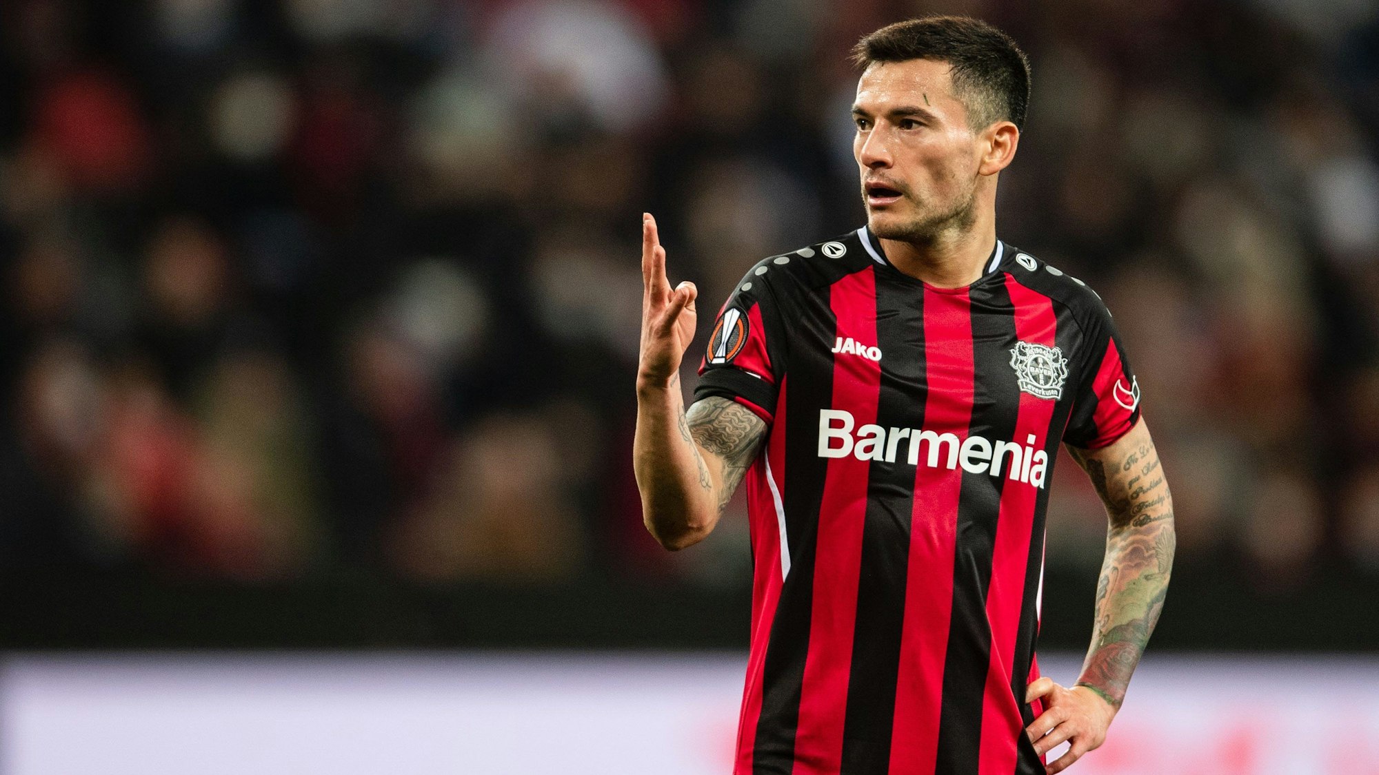 Charles Aranguiz kam 2015 zu Bayer 04 Leverkusen, jetzt wechselt der Mittelfeldspieler zum brasilianischen Topteam Porto Alegre.