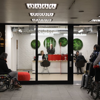Das neue Kundenzentrum der KVB in der Haltestelle Dom/Hauptbahnhof