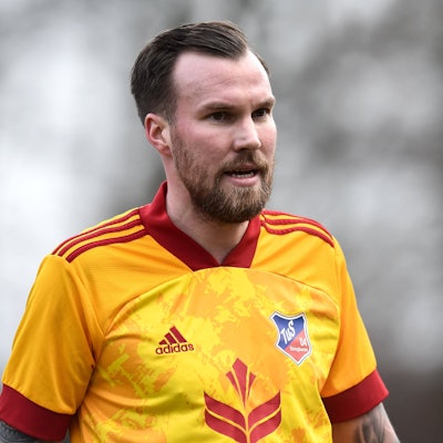 Kevin Großkreutz ist nicht mehr Spielertrainer des TuS Bövinghausen. Als Aktiver wird er aber weiter für den Oberligisten auflaufen – wenn er seine Rot-Sperre abgesessen hat. (Archivbild)