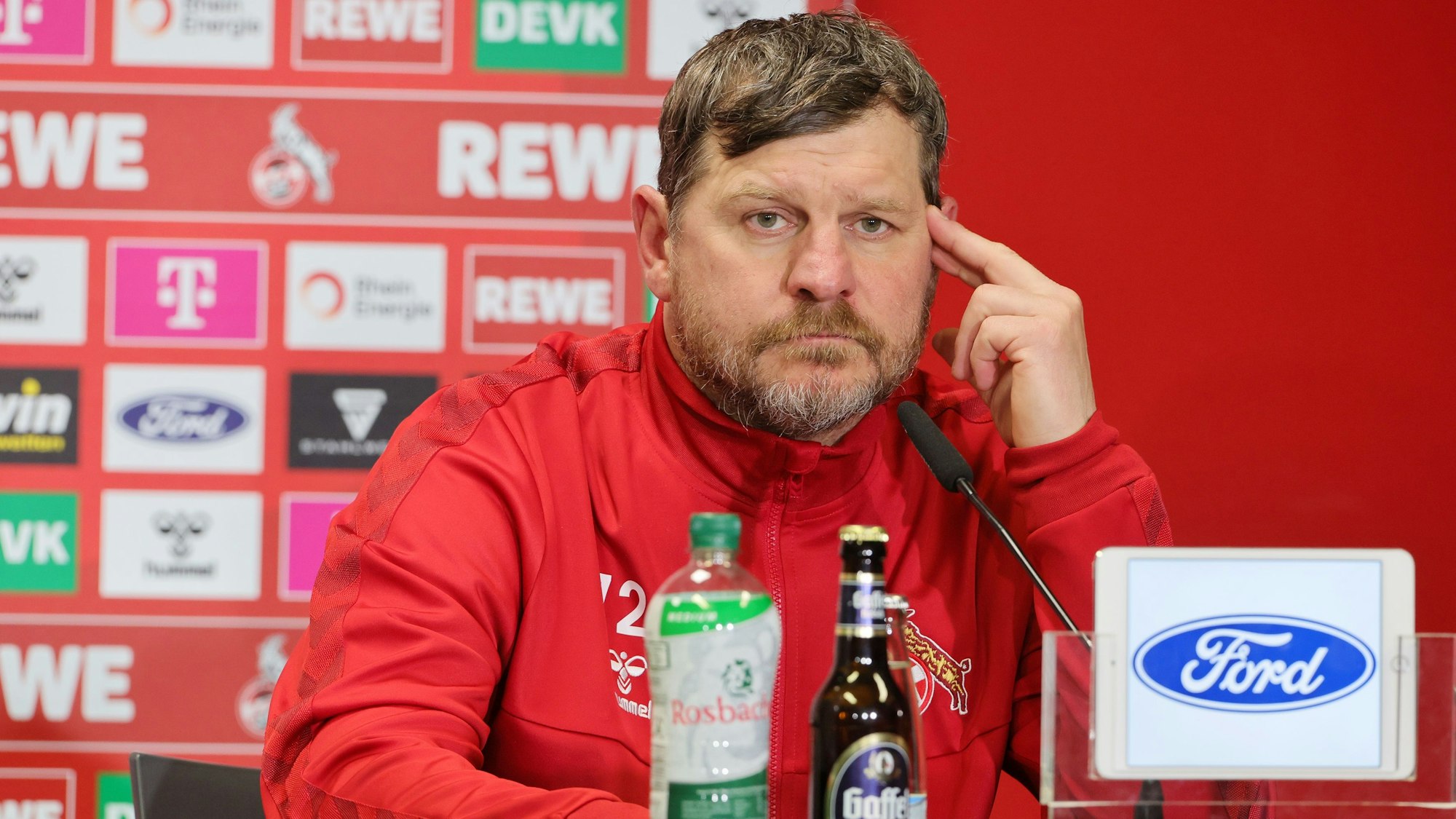 1.FC Köln vs. Borussia Mönchengladbach, 02.04.2023, 26. Spieltag, 15.30 Uhr, Pressekonferenz, Steffen Baumgart (1. FC Köln), Bild: Herbert Bucco