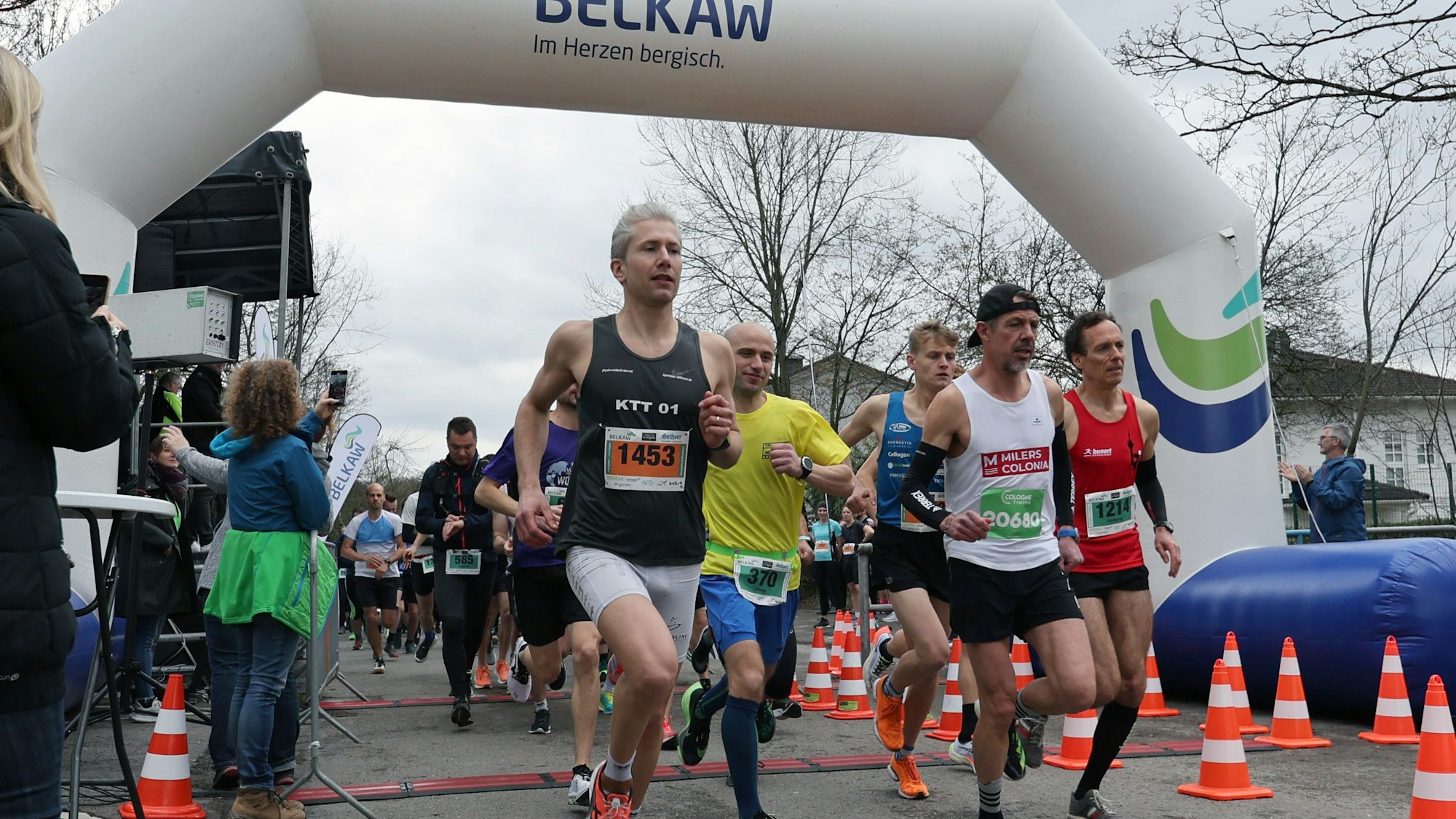 Der Start vom Königsforst-Marathon.