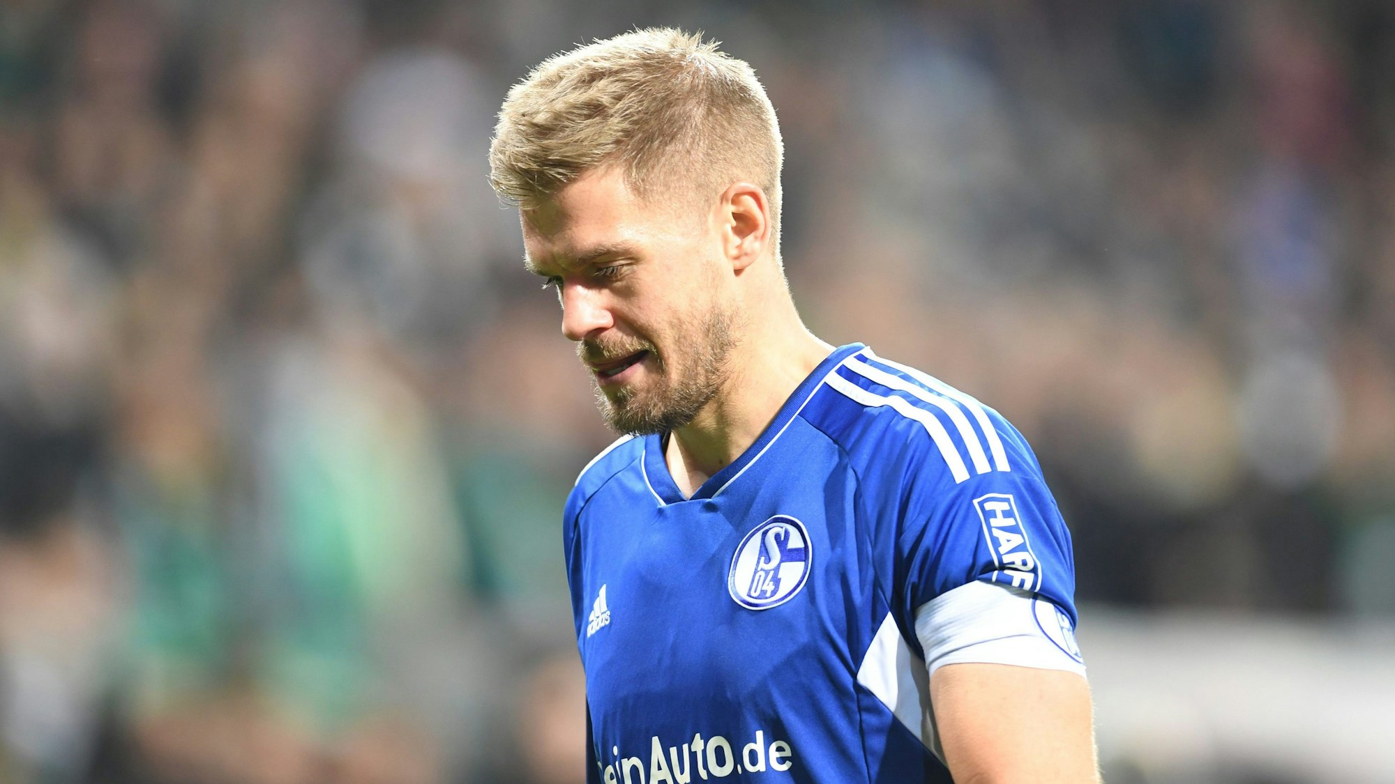 Simon Terodde während einem Bundesligaspiel