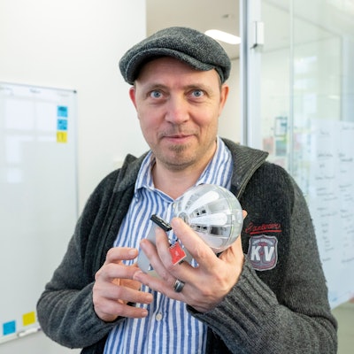 21.03.2023, Köln: Dr. Ingo Dahm ist CEO bei Capacura. Immer mehr Start-ups konzentrieren sich gezielt auf Nachhaltigkeits- und Impact-Themen. Der Kölner Frühphaseninvestor Capacura besorgt ihnen dafür das nötige Geld. Foto: Uwe Weiser