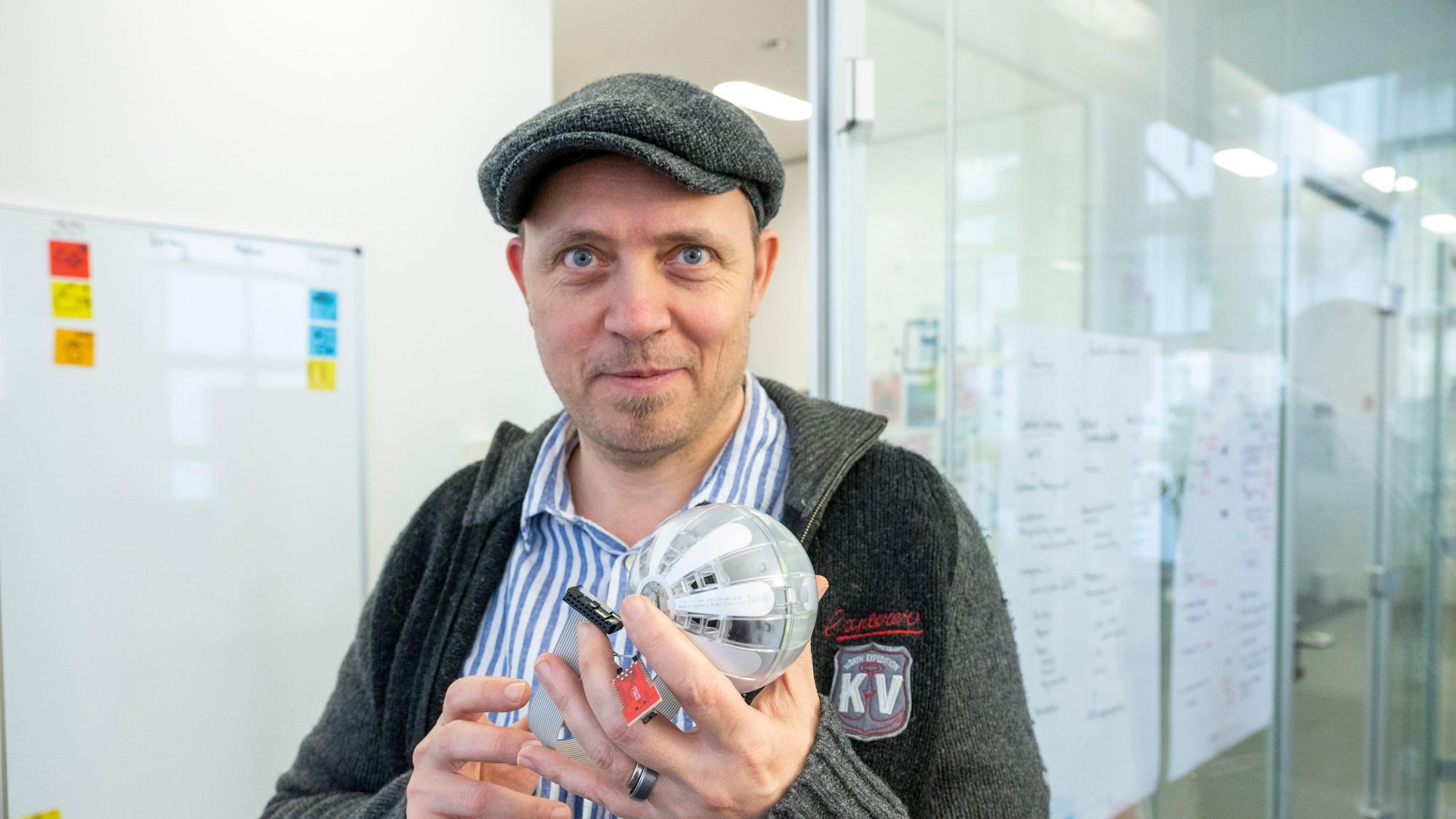 21.03.2023, Köln: Dr. Ingo Dahm ist CEO bei Capacura. Immer mehr Start-ups konzentrieren sich gezielt auf Nachhaltigkeits- und Impact-Themen. Der Kölner Frühphaseninvestor Capacura besorgt ihnen dafür das nötige Geld. Foto: Uwe Weiser