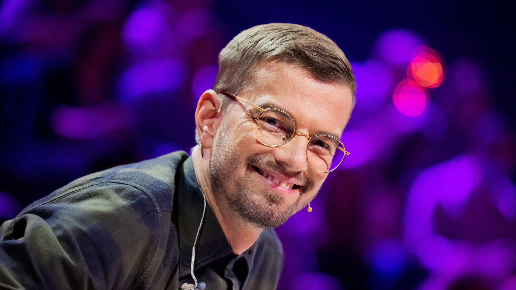 Ab dem 6. April ist Joko Winterscheidt Teil der vierten Staffel „LOL: Last One Laughing“.