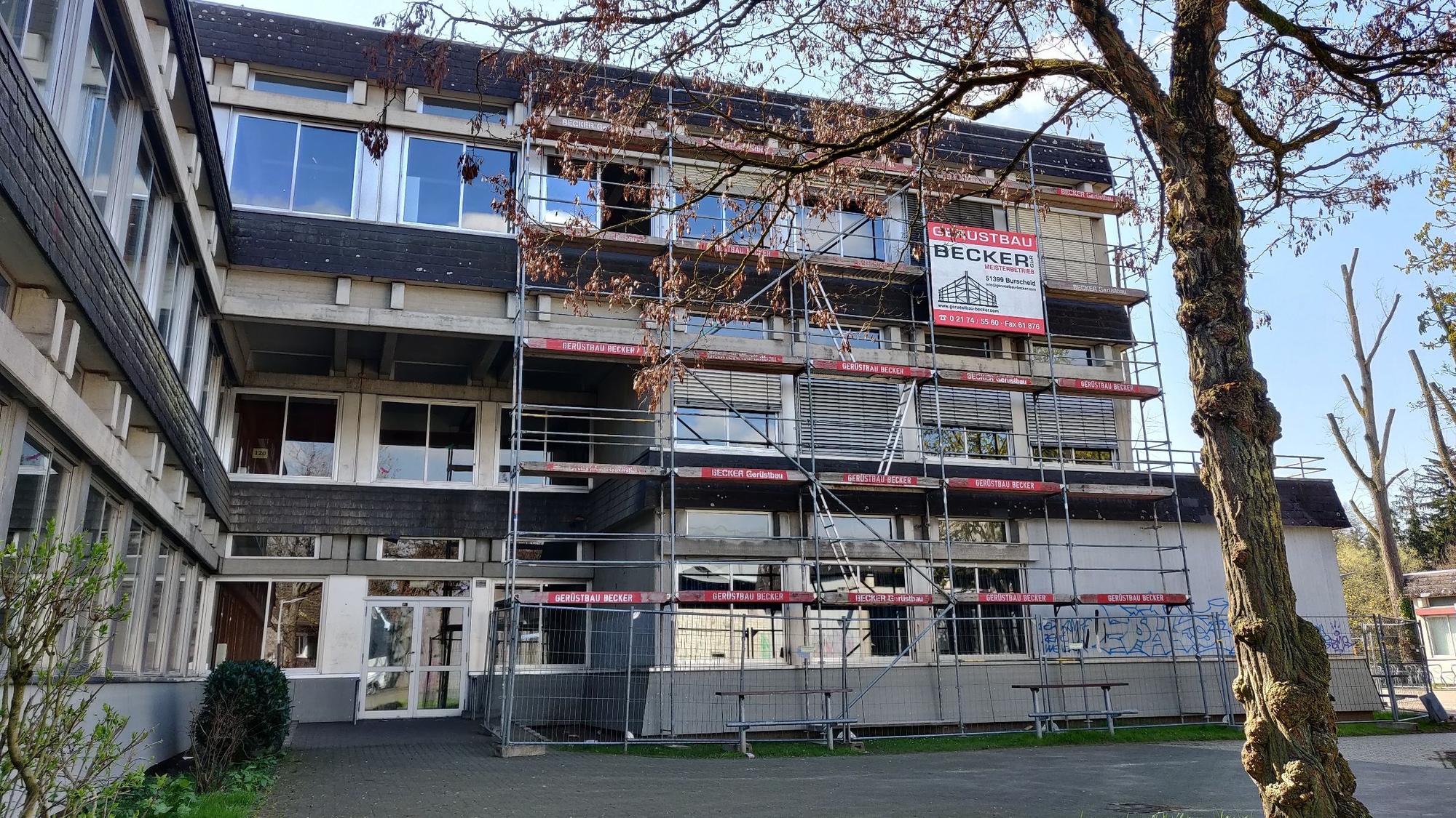 PCB-Sanierung Sekundarschule Beginn Fotos vom 5.4.23
