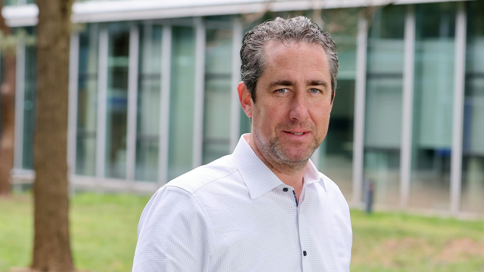 Interview mit dem schulpolitischen Sprecher der SPD, Oliver Seeck, 22.03.2023, Bild: Herbert Bucco