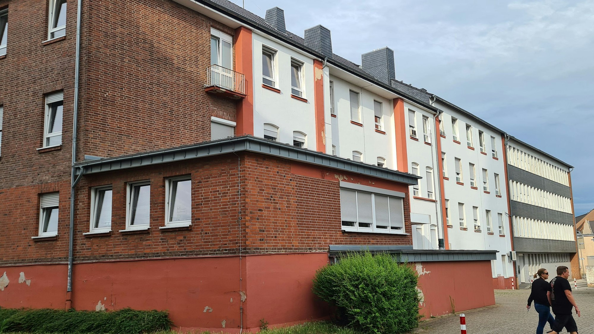 Das Krankenhaus St.-Hubertus-Stift, hier eine Außenansicht, bietet Informationsabende an.