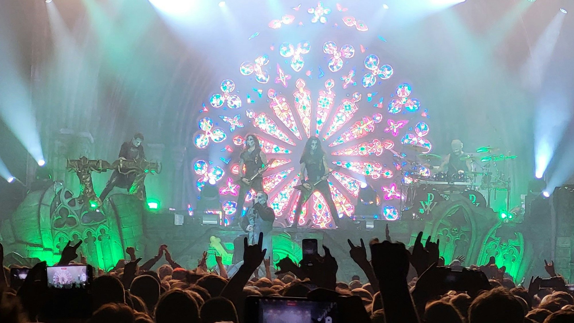 Powerwolf feiert „Heavy Metal Ostermesse“ im Palladium in Köln.