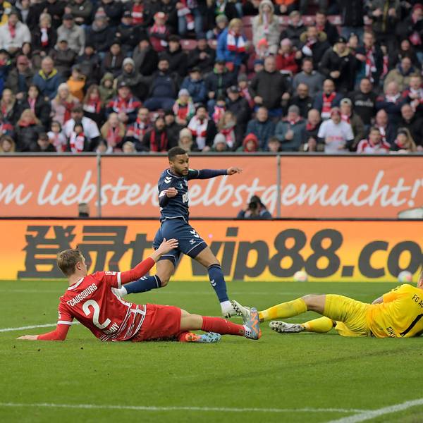 Linton Maina trifft zum 3:1 gegen den FC Augsburg