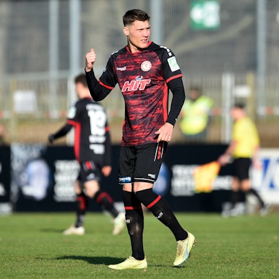 Fußball Herren Regionalliga West Saison 2022/2023 8. Spieltag: 1. FC Bocholt - SC Fortuna Köln am 28.01.2023 in der Gigaset-Arena in Bocholt Jonas Scholz SC Fortuna Köln Nordrhein-Westfalen Deutschland *** Soccer Men Regionalliga West Season 2022 2023 Matchday 8 1 FC Bocholt SC Fortuna Köln on 28 01 2023 at Gigaset Arena in Bocholt Jonas Scholz SC Fortuna Köln North Rhine Westphalia Germany