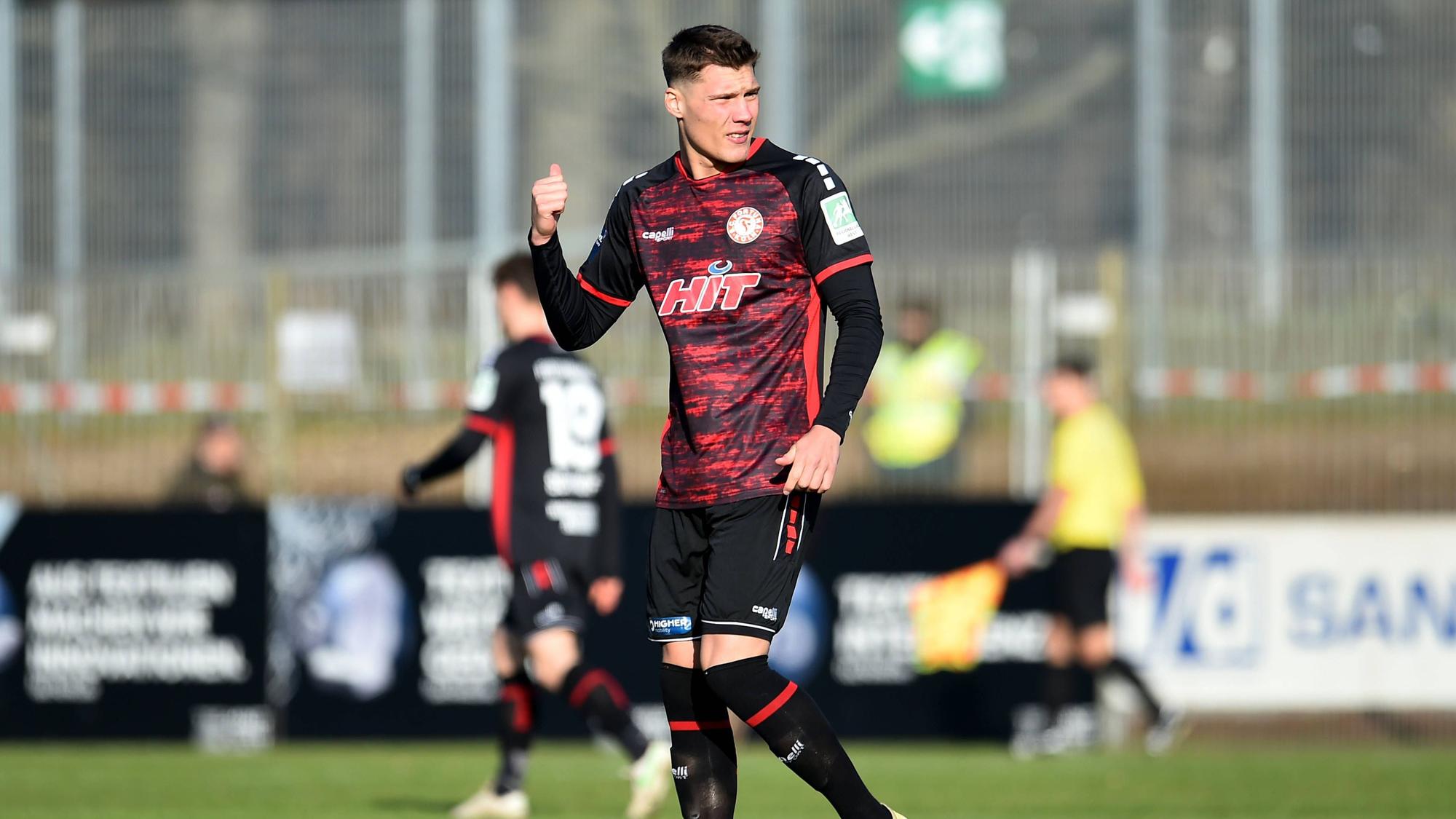 Fußball Herren Regionalliga West Saison 2022/2023 8. Spieltag: 1. FC Bocholt - SC Fortuna Köln am 28.01.2023 in der Gigaset-Arena in Bocholt Jonas Scholz SC Fortuna Köln Nordrhein-Westfalen Deutschland *** Soccer Men Regionalliga West Season 2022 2023 Matchday 8 1 FC Bocholt SC Fortuna Köln on 28 01 2023 at Gigaset Arena in Bocholt Jonas Scholz SC Fortuna Köln North Rhine Westphalia Germany