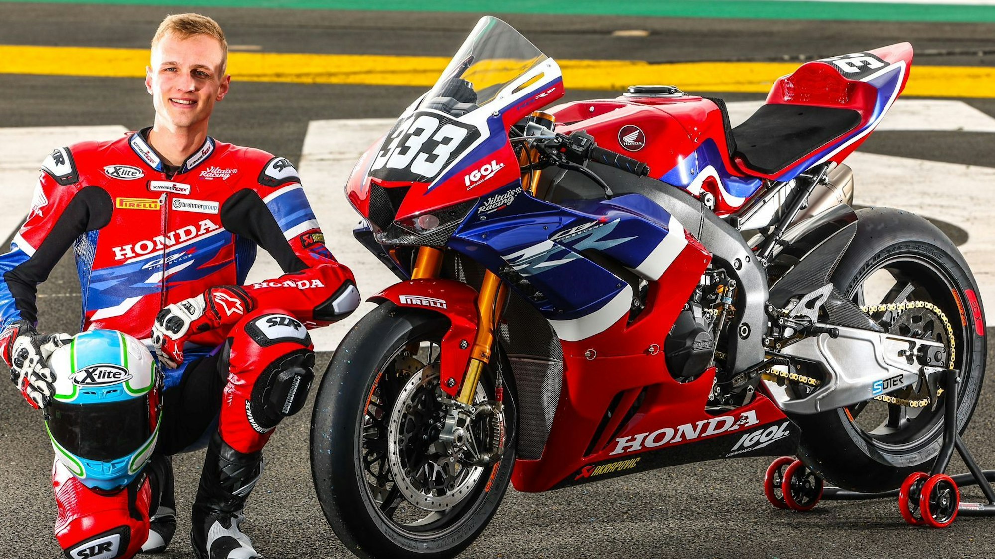 Florian Alt mit seiner neuen Honda.