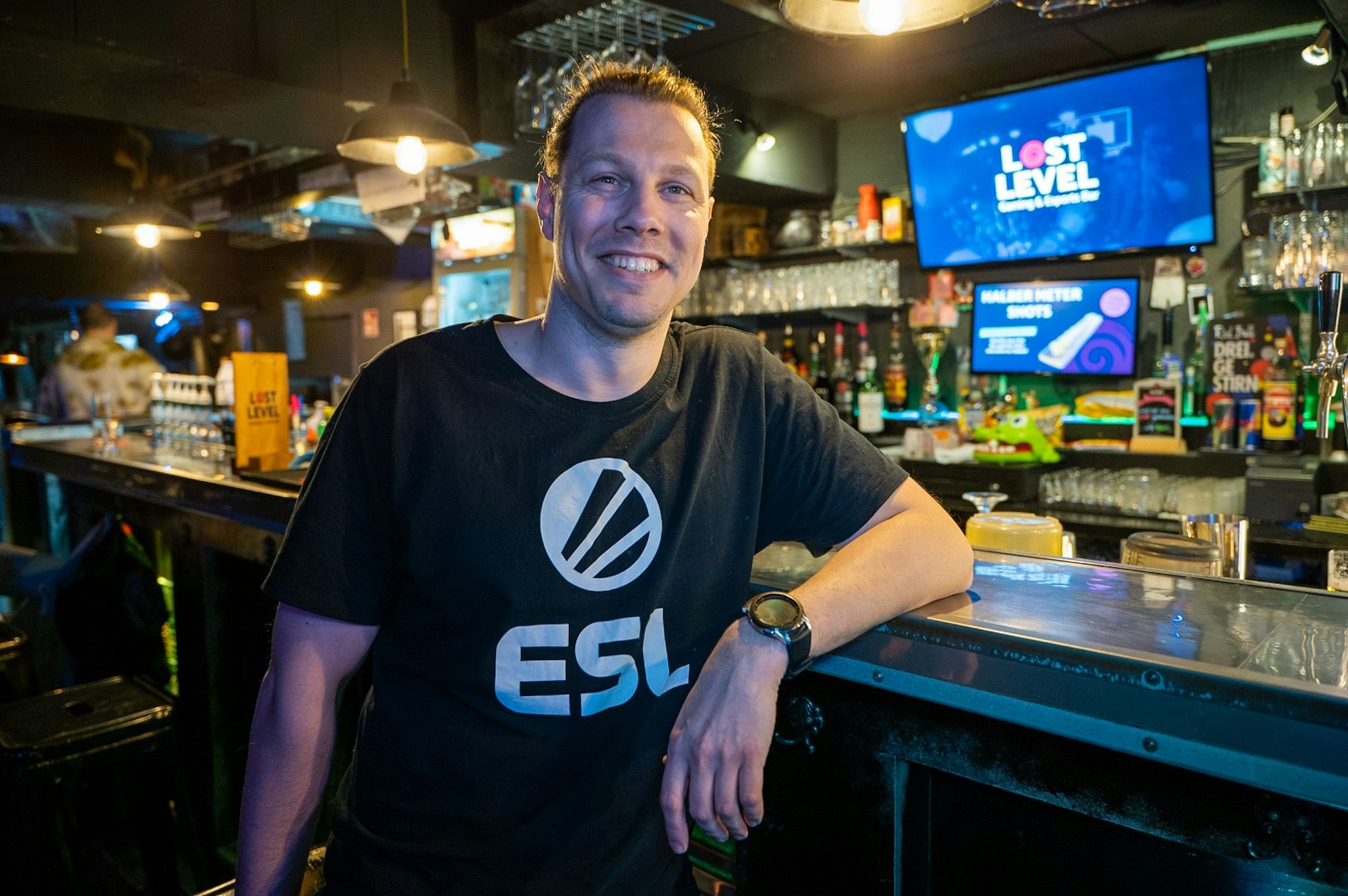 Andreas Malessa betreibt das "lost Level" auf der Kyffhäuserstraße