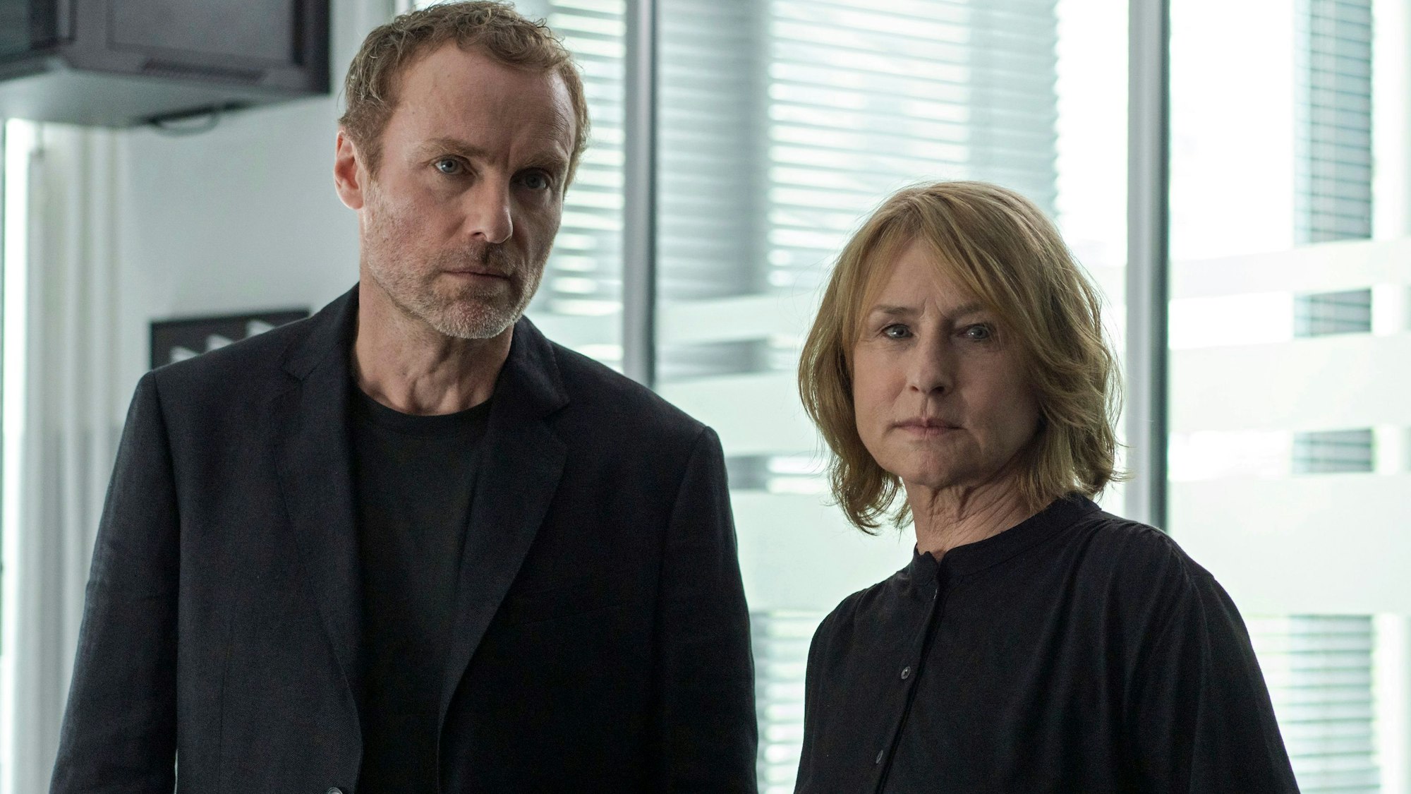 Das neue Berliner Ermittler-Duo im „Tatort“: Susanne Bonard (Corinna Harfouch). und Robert Karow (Mark Waschke).