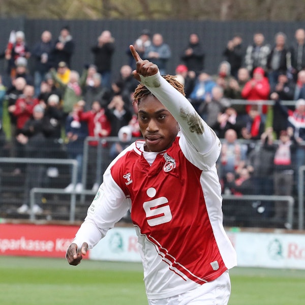 1.FC Köln U19 vs. Hertha BSC Berlin U19, DFB Pokal Halbfinale, Jubel nach dem Treffer zum 1:0 durch Justin Diehl (1. FC Köln), 03.04.2023, Bild: Herbert Bucco