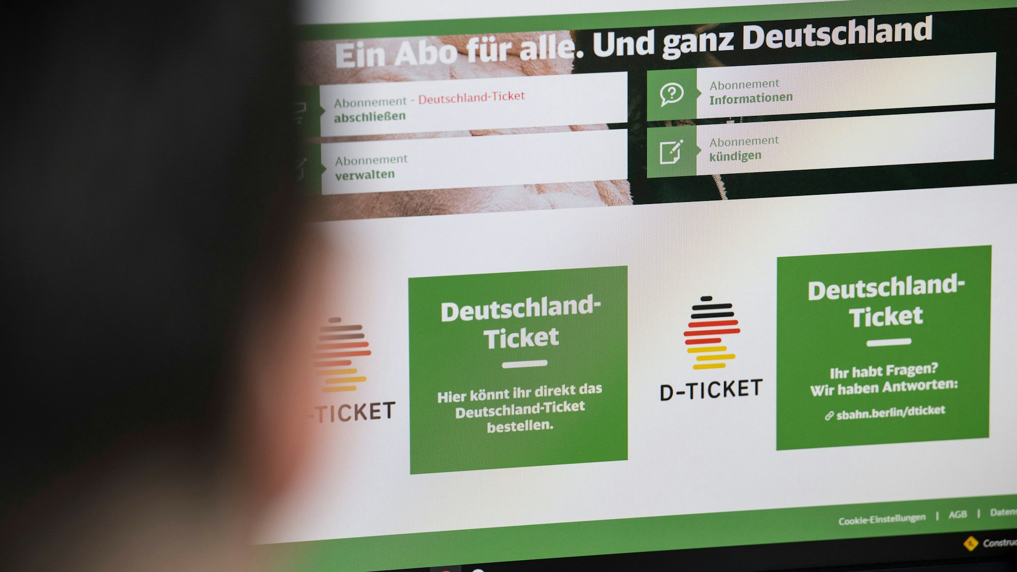 Blick auf die Webseite für die Beantragung des Deutschland-Tickets.