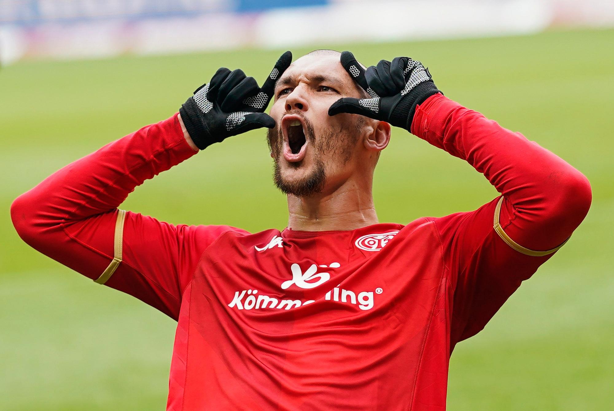 Stürmer Ludovic Ajorque vom FSV Mainz 05 jubelt über sein Tor zum 1:0 gegen den SV Werder Bremen.