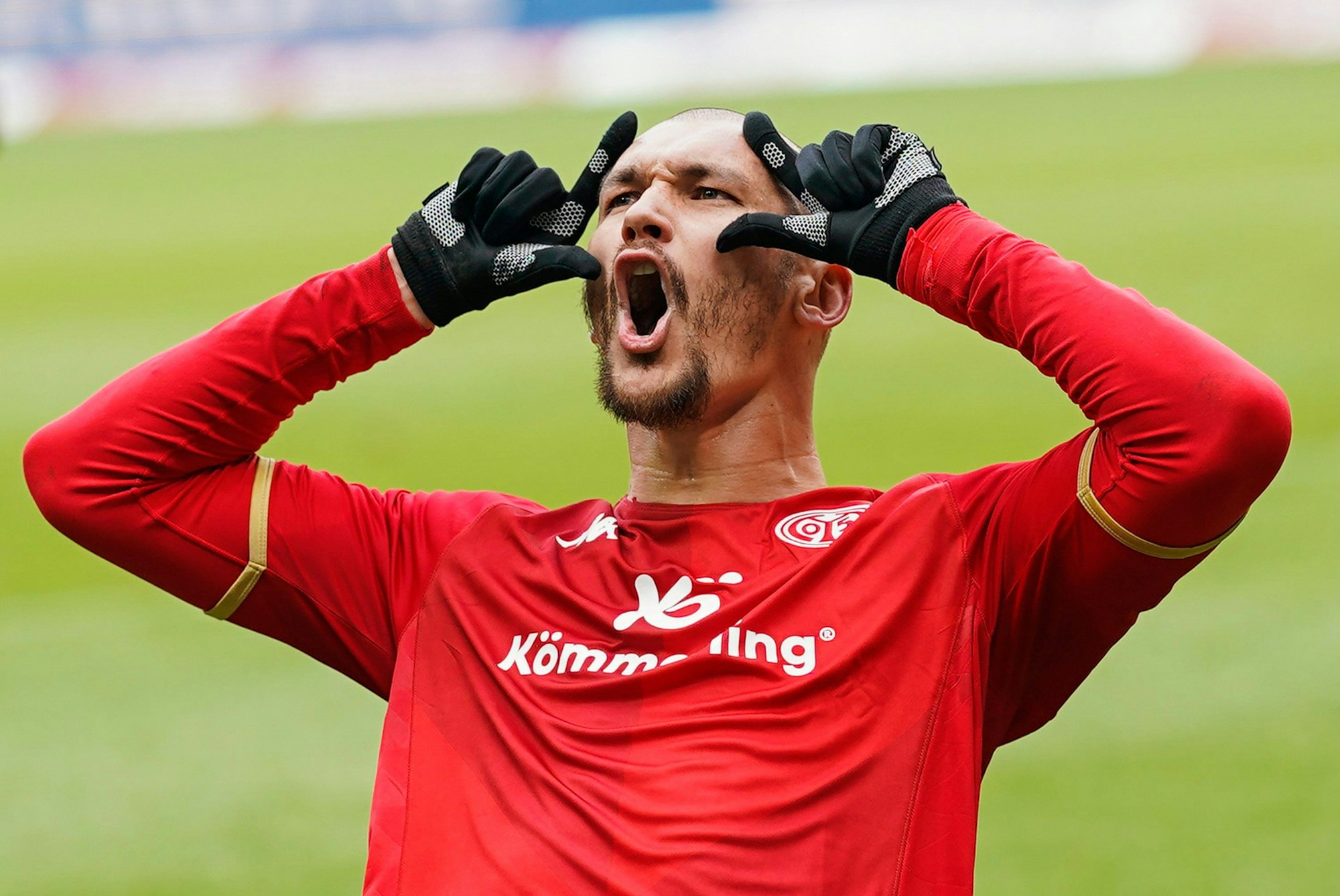 Stürmer Ludovic Ajorque vom FSV Mainz 05 jubelt über sein Tor zum 1:0 gegen den SV Werder Bremen.