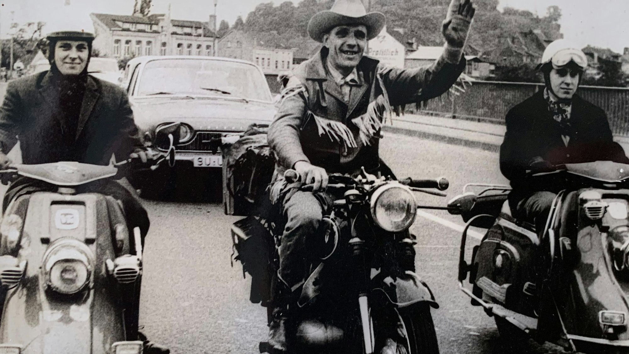 Herrmann Schrader machte eine Reise mit dem Motorrad