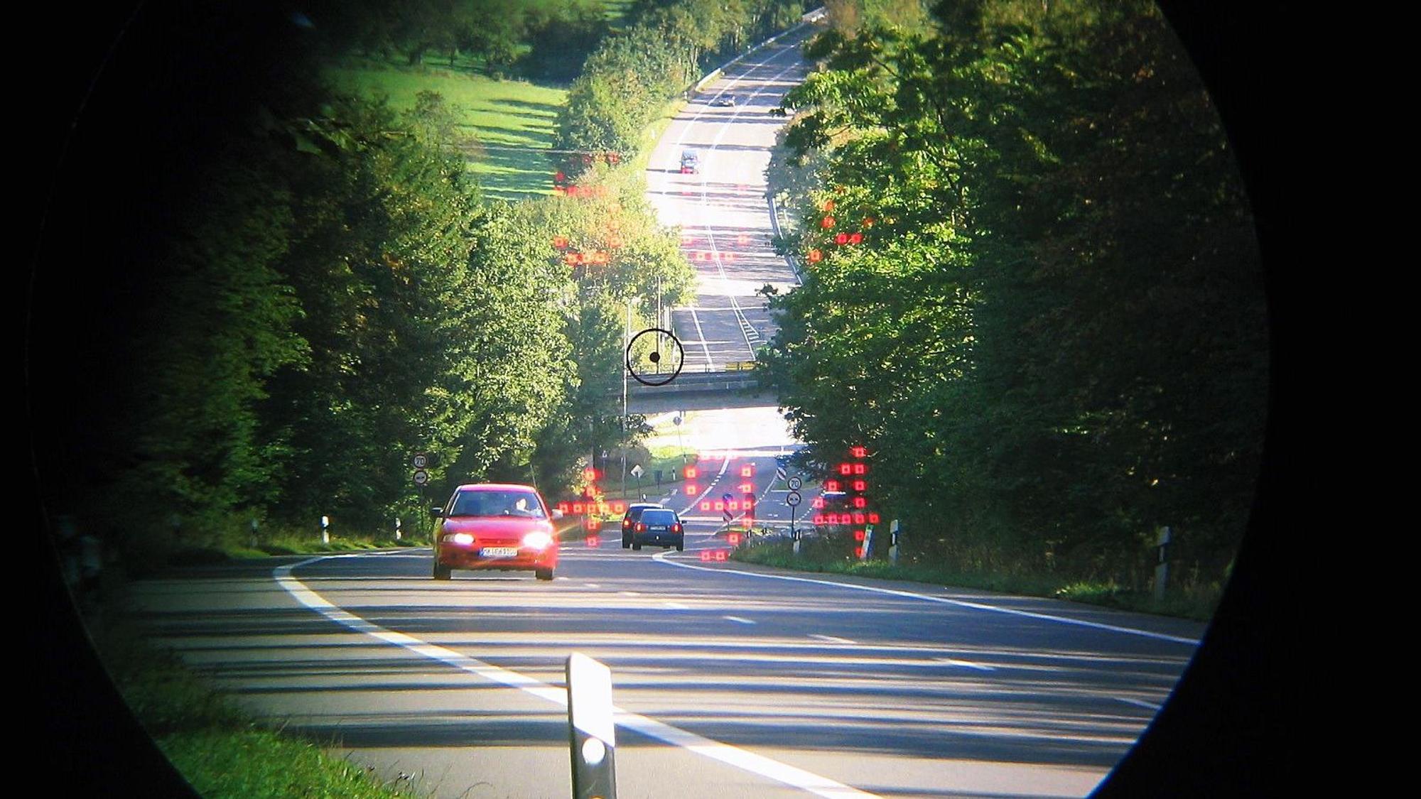 Tempo Messung Blitzer Raser Kontrolle blitzt Radar Blitzer