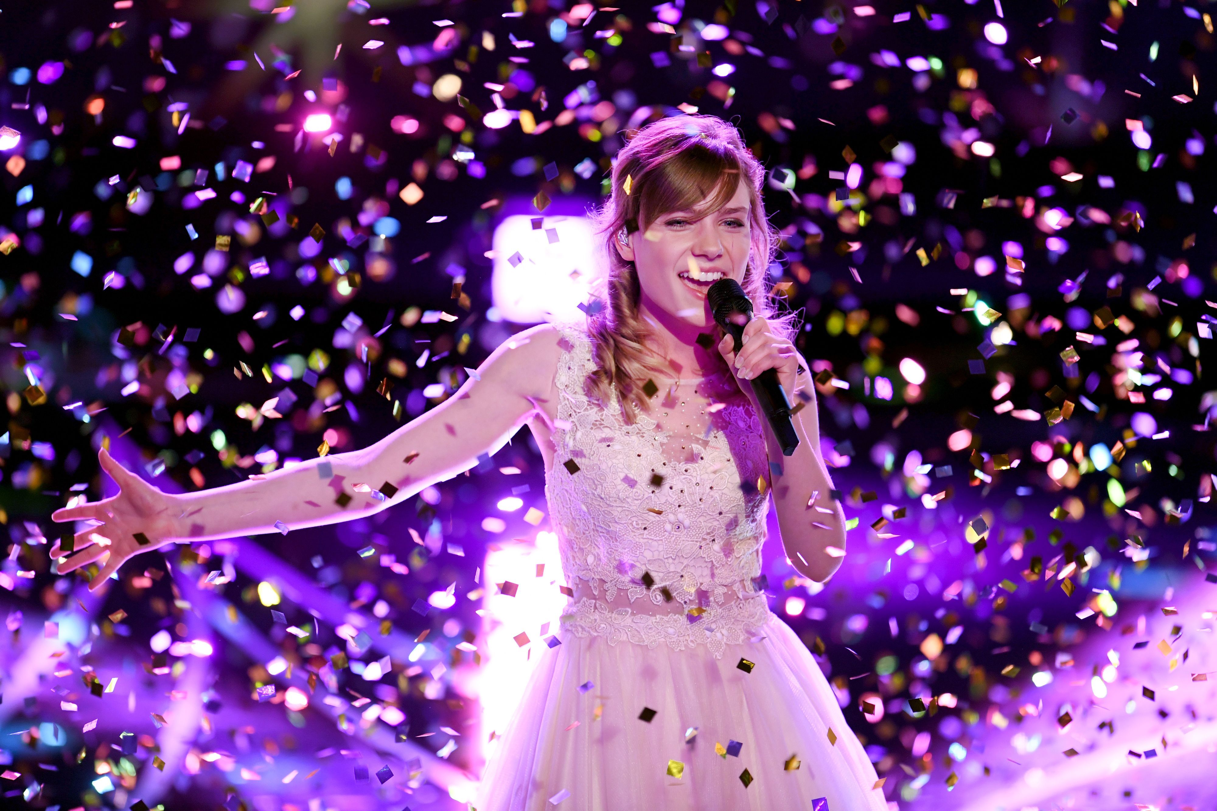 Marie Wegener tritt bei der Verleihung des Bayerischen Fernsehpreises im Prinzregententheater auf.