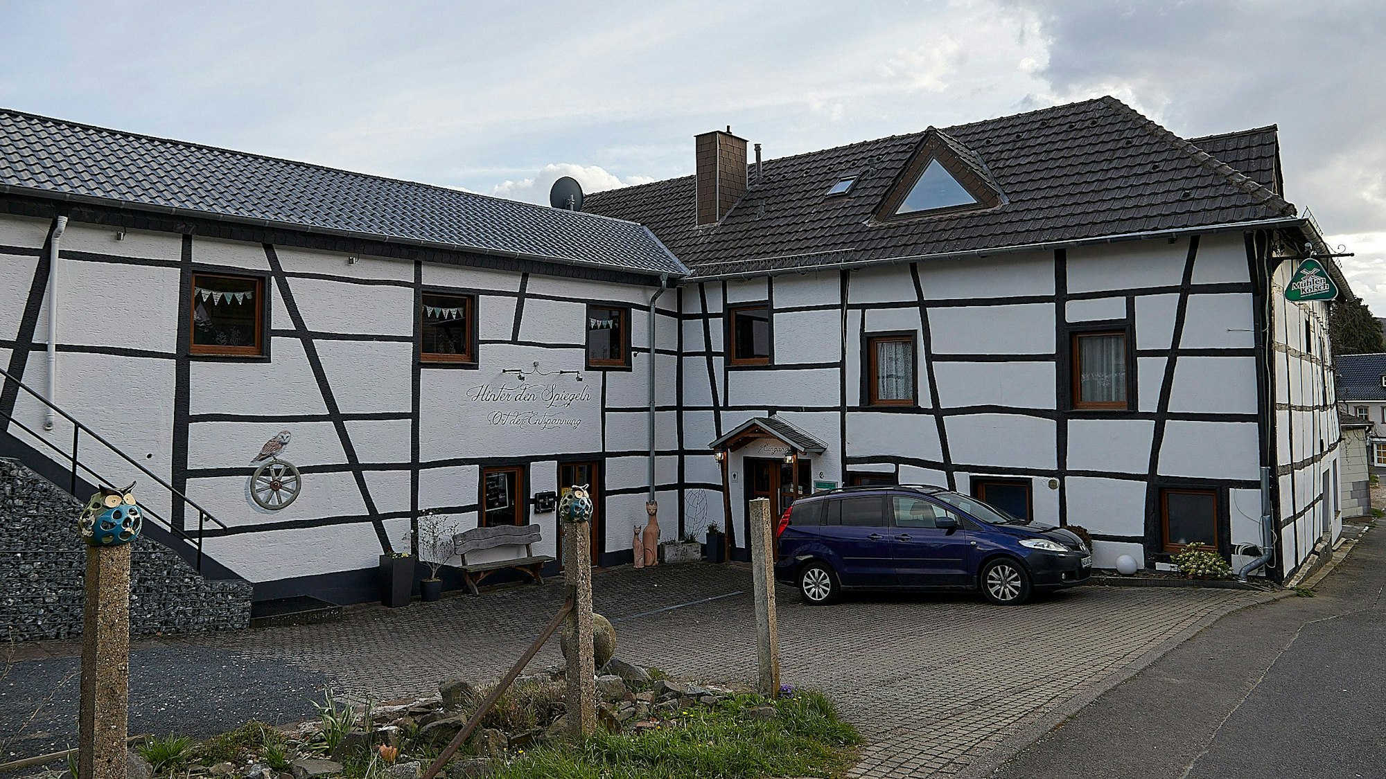 Das ehemalige „Gasthaus in den Weingärten“ wurde zum Hotel „Hinter den Spiegeln“.