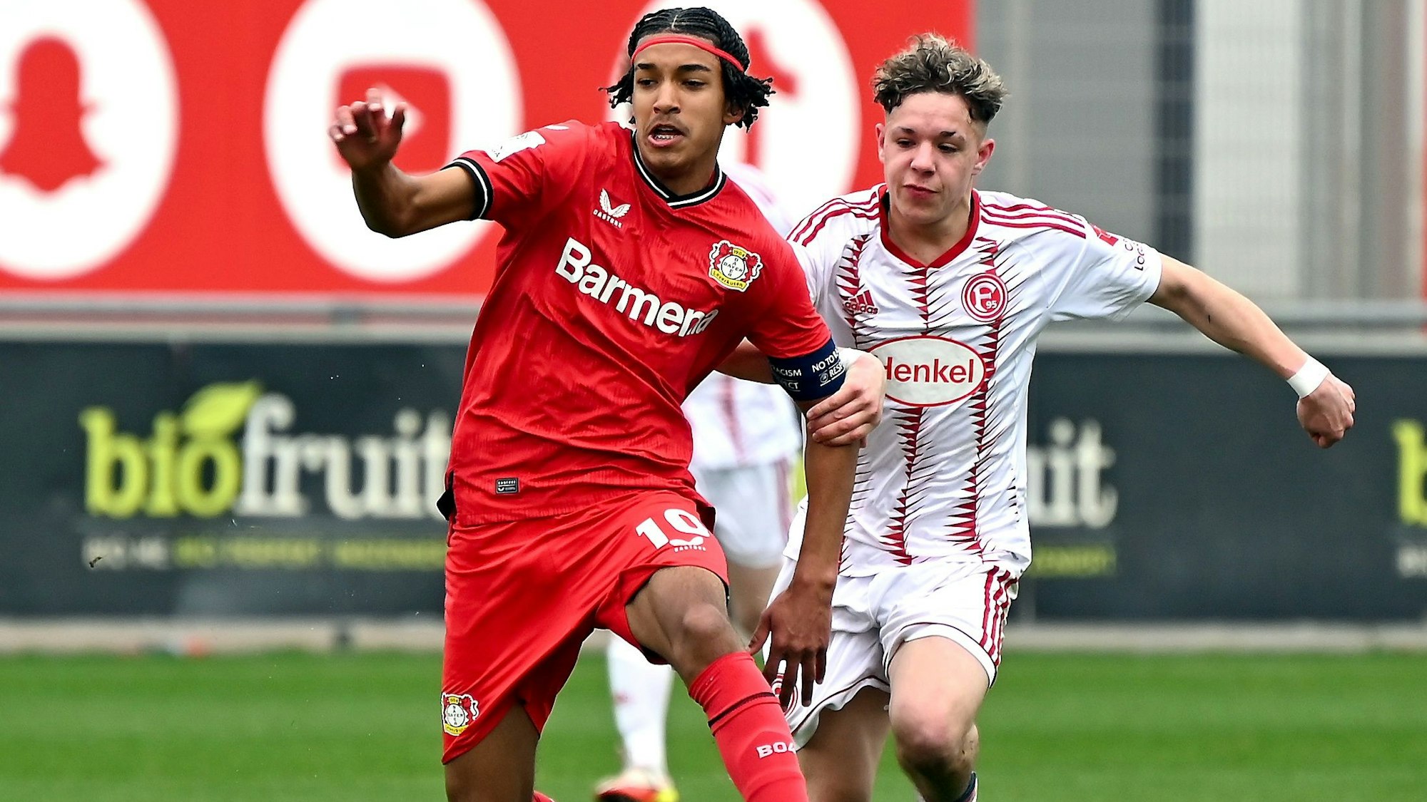 16.04.2023, Fussball-U17-Bayer 04-Düsseldorf
links: Francis Onyeka (Bayer)
Foto: Uli Herhaus