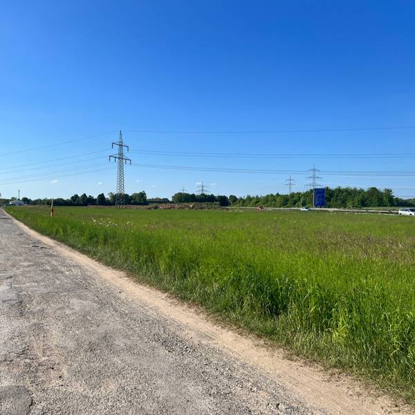 Ein Feldweg zwischen Hitdorf und Rheindorf