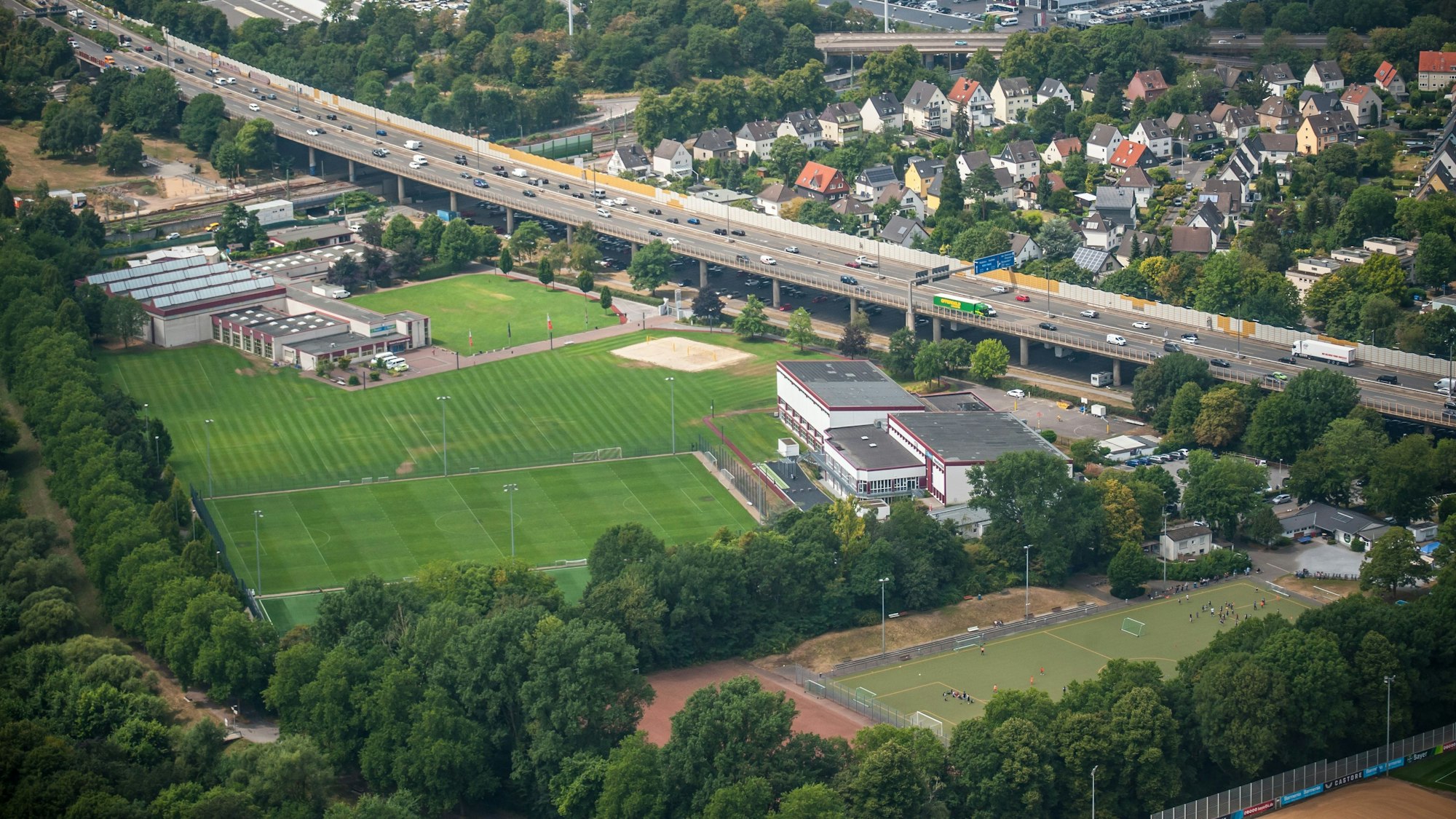 Autobahn 1; Stelze, Sportpark, Küppersteg. Foto: Ralf Krieger