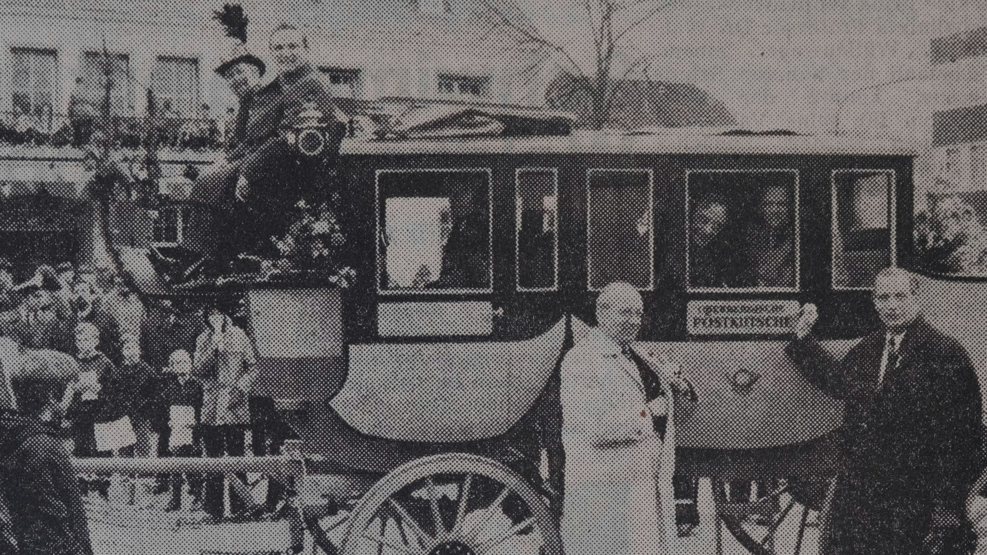Prominenz von nah und fern kam zur ersten Tour der neuen Touristenattraktion ins Homburger Ländchen.