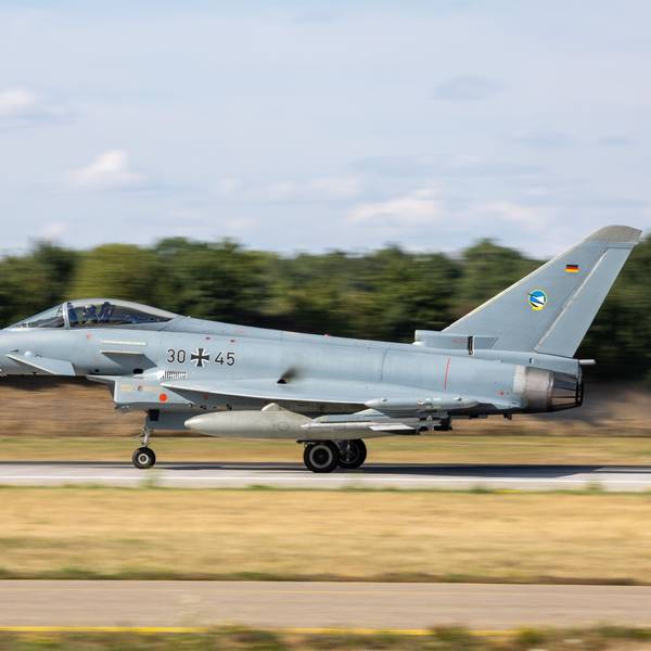 Ein deutscher Eurofighter beim Start: Die Alarmrotte der Luftwaffe musste wegen drei russischen Maschinen über der Ostsee aufsteigen. (Symbolbild)