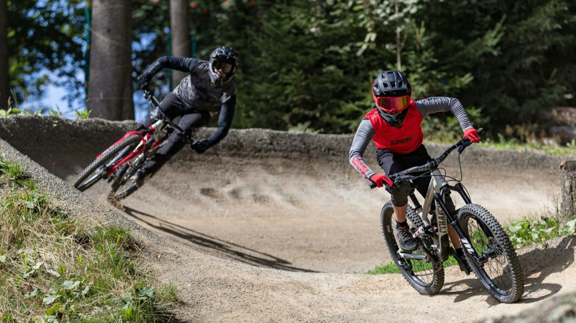 Mountainbiker im Bikepark Winterberg